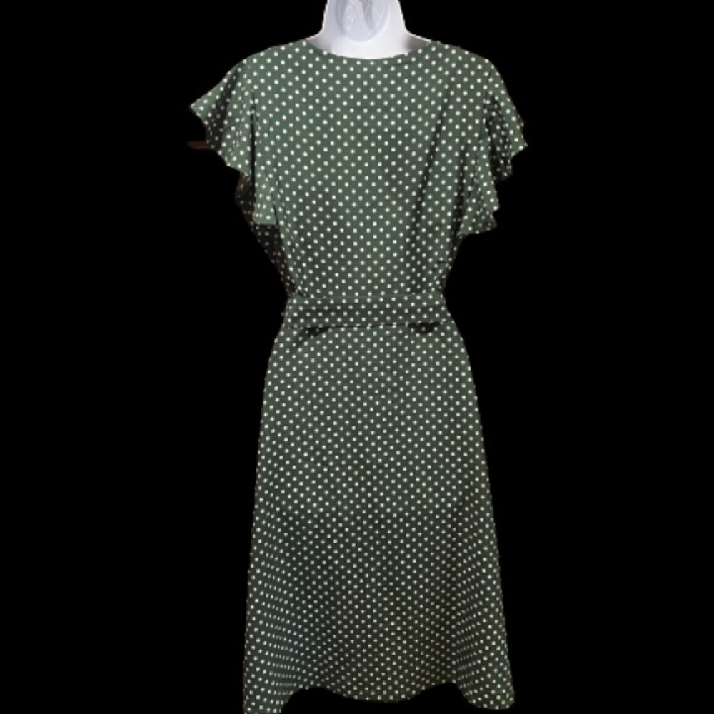Flutter Sleeve, Button-Down, Green Polka Dot Midi… - image 5